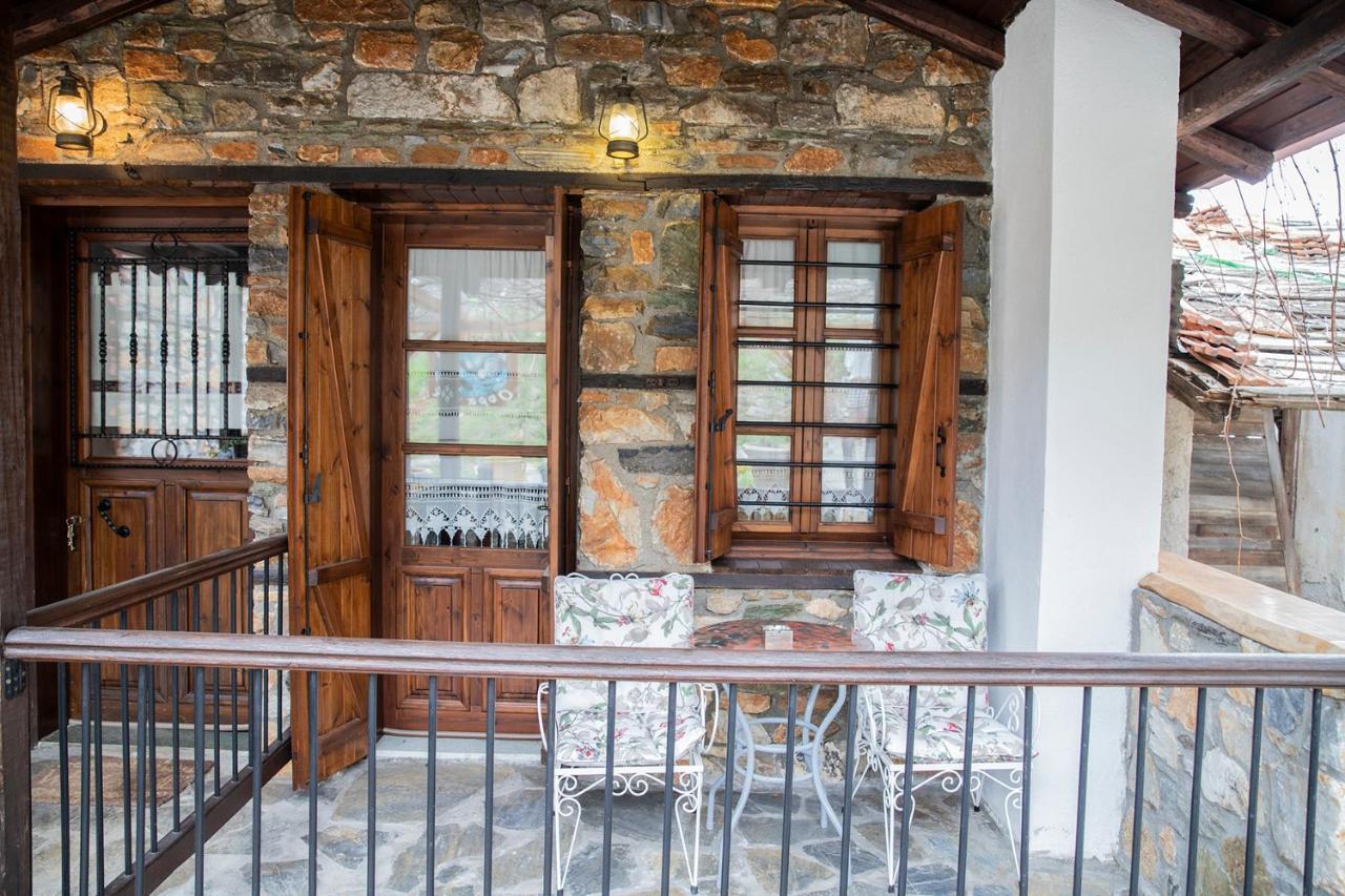 Guesthouse Ourania Palaios Panteleimonas Bagian luar foto