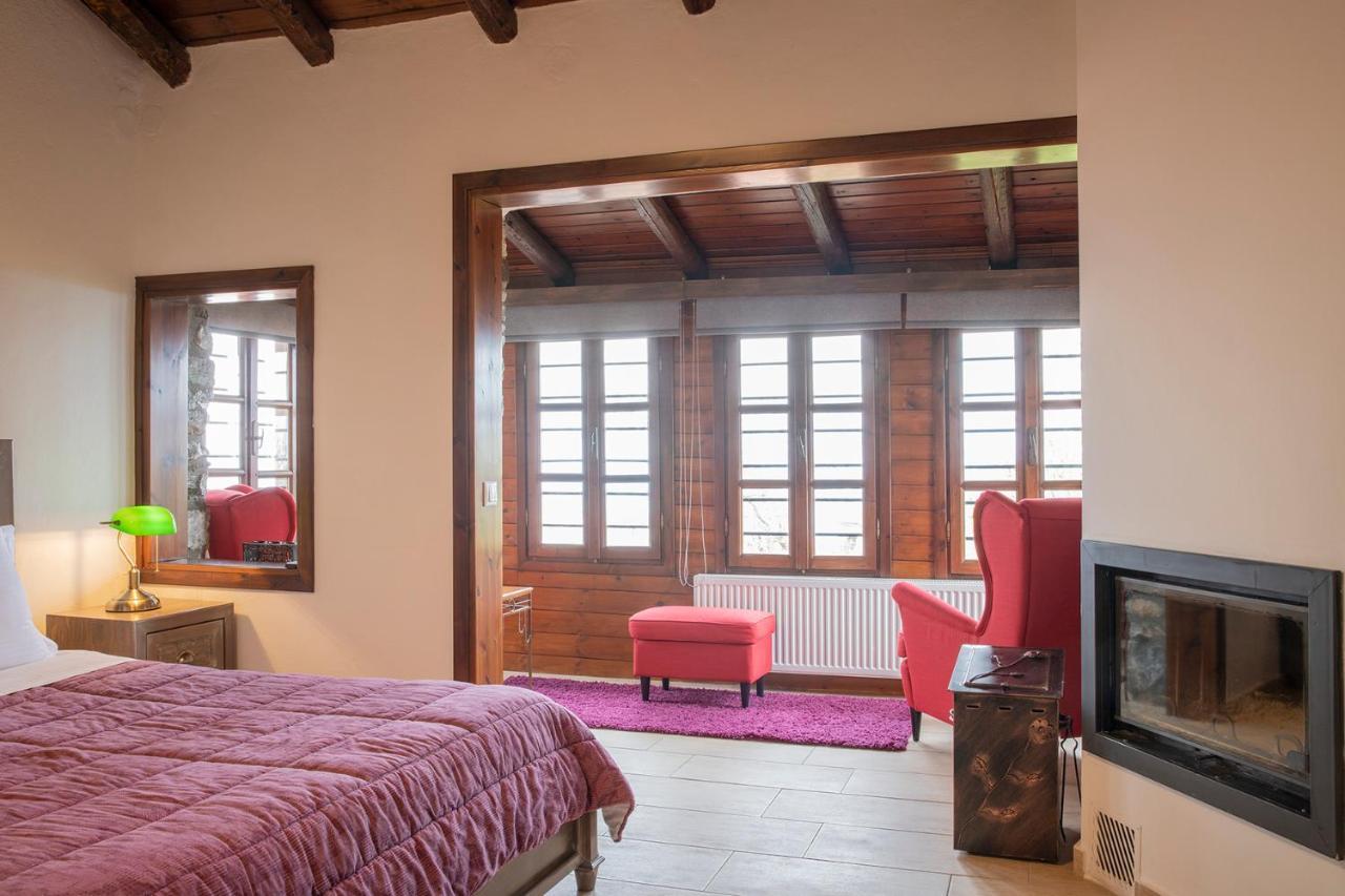 Guesthouse Ourania Palaios Panteleimonas Bagian luar foto