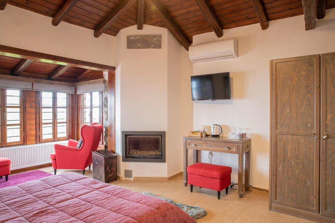 Guesthouse Ourania Palaios Panteleimonas Bagian luar foto