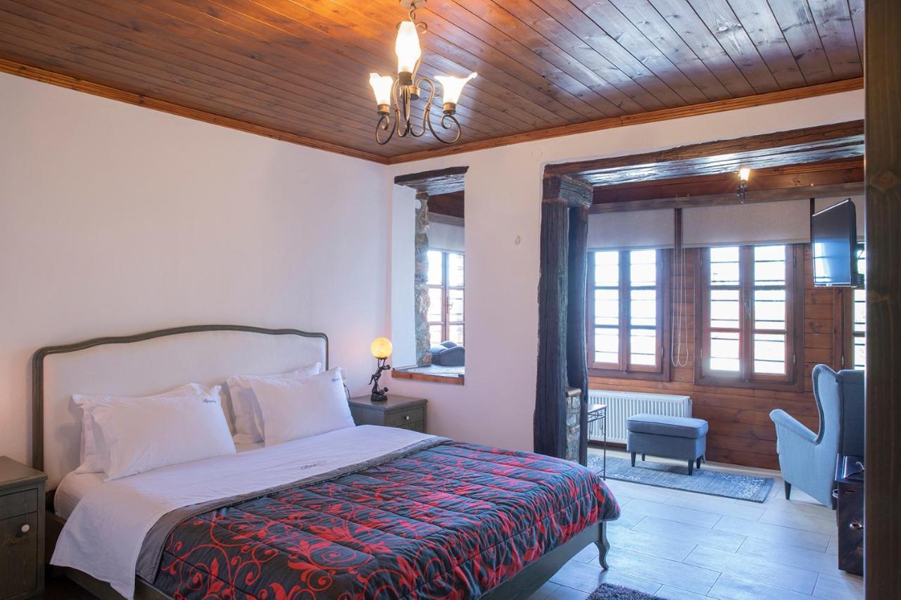 Guesthouse Ourania Palaios Panteleimonas Bagian luar foto
