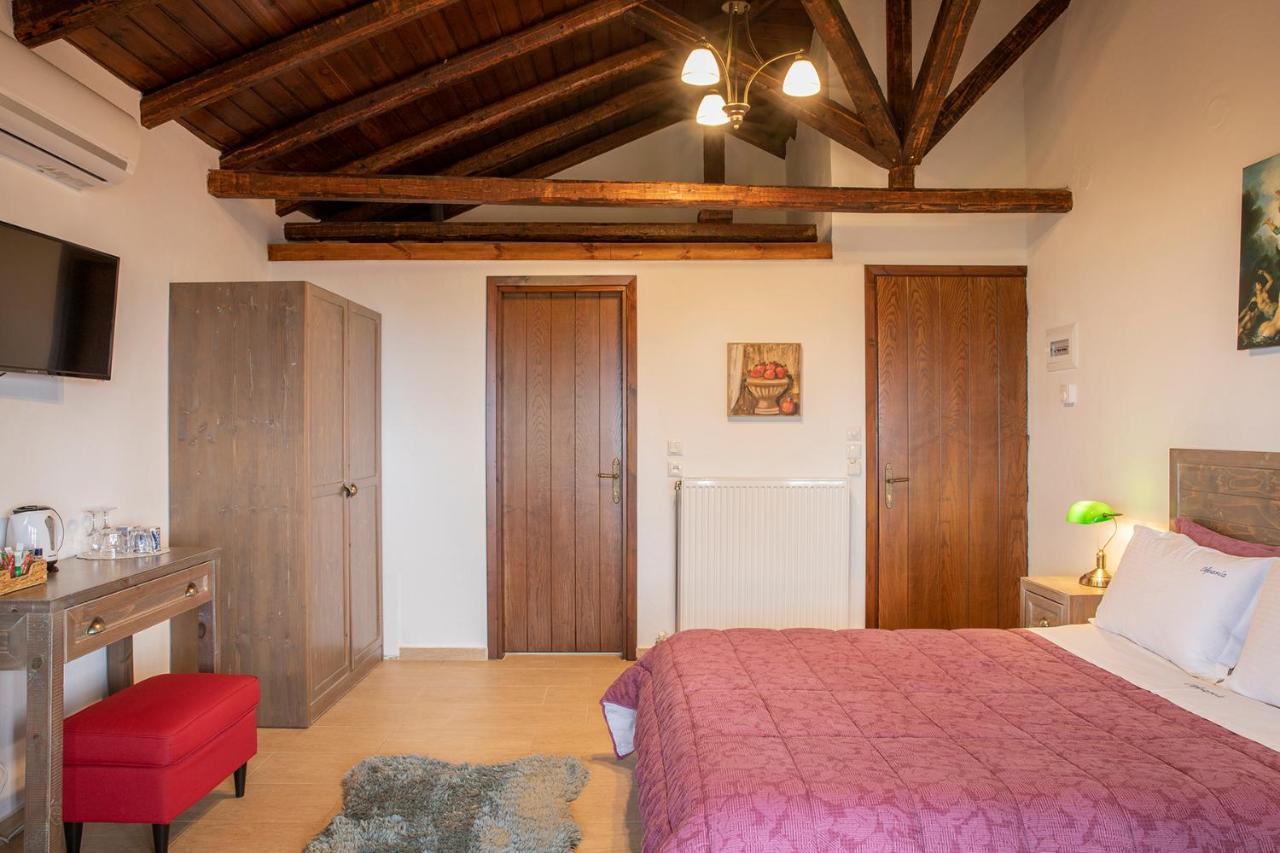 Guesthouse Ourania Palaios Panteleimonas Bagian luar foto