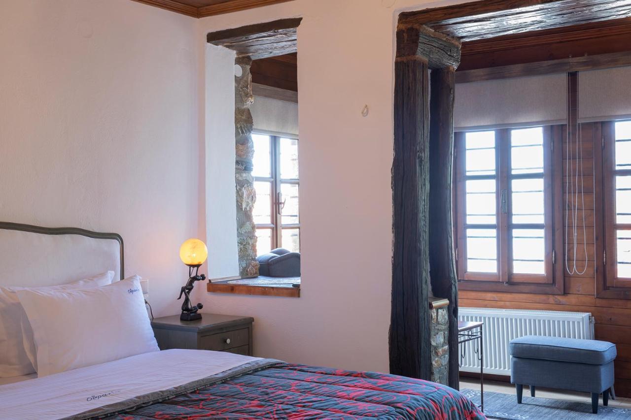 Guesthouse Ourania Palaios Panteleimonas Bagian luar foto