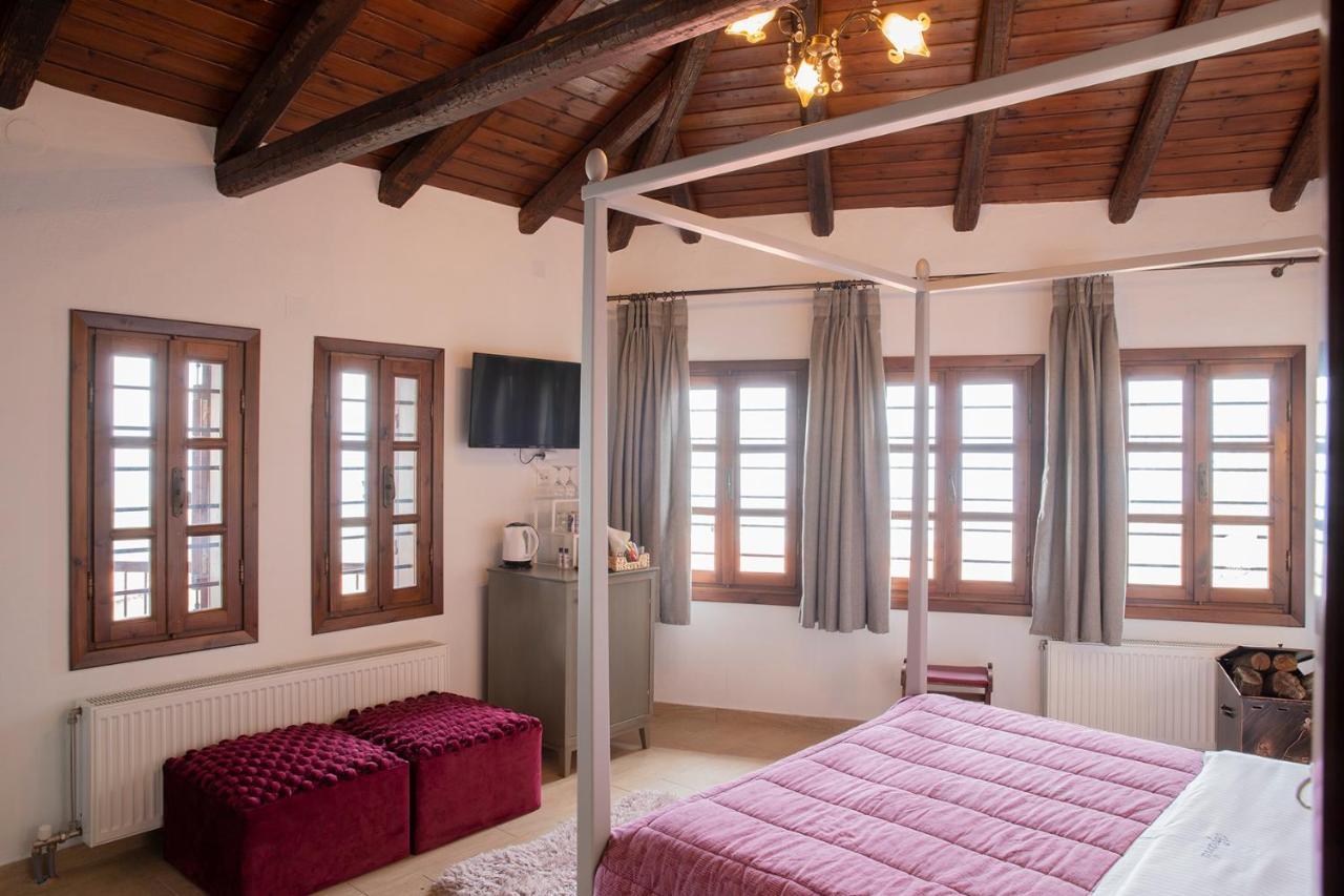 Guesthouse Ourania Palaios Panteleimonas Bagian luar foto